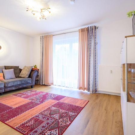 Anyroomdirect Private Apartments Near Hannover Exhibition Room Agency Buitenkant foto