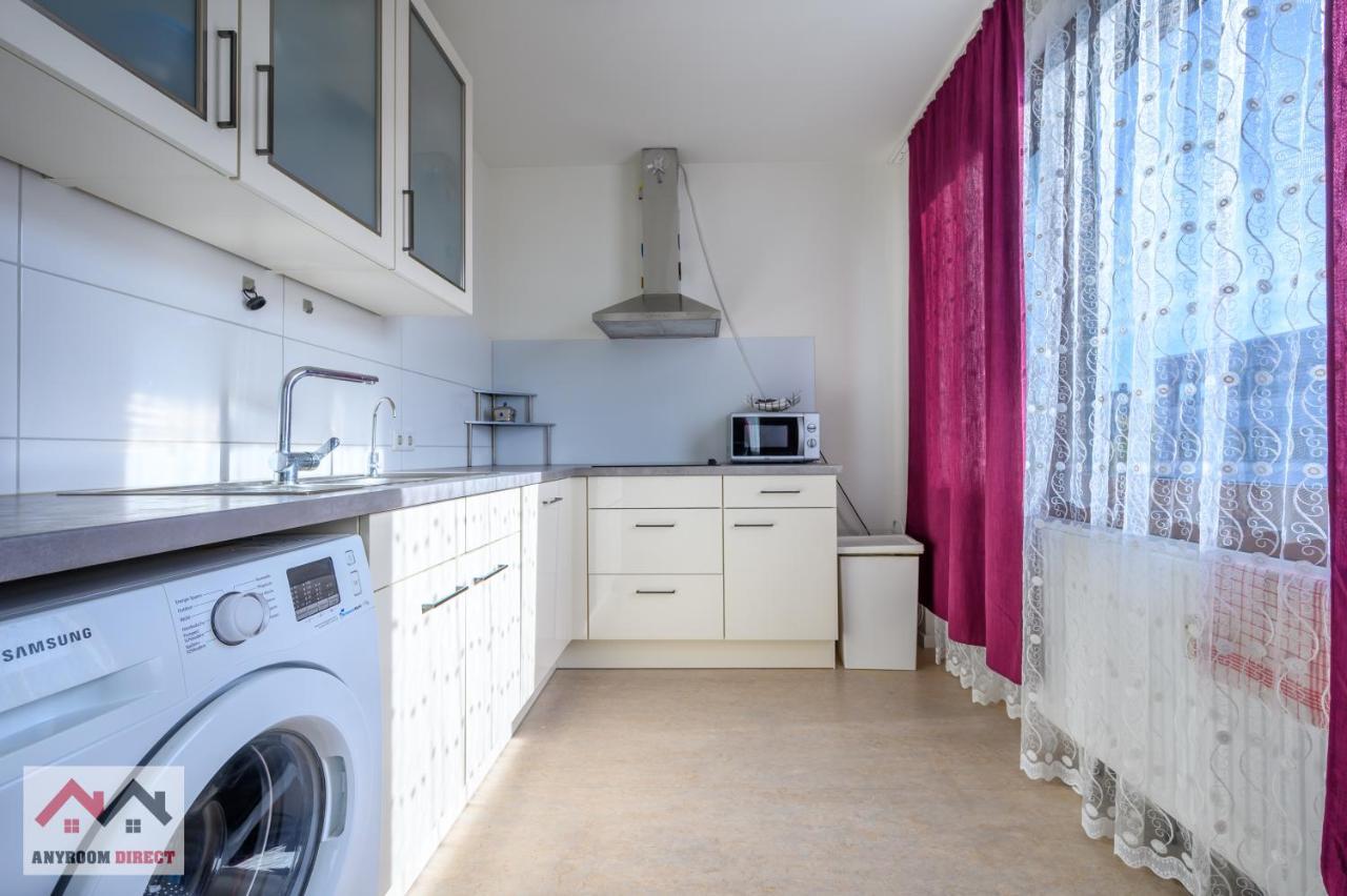 Anyroomdirect Private Apartments Near Hannover Exhibition Room Agency Buitenkant foto
