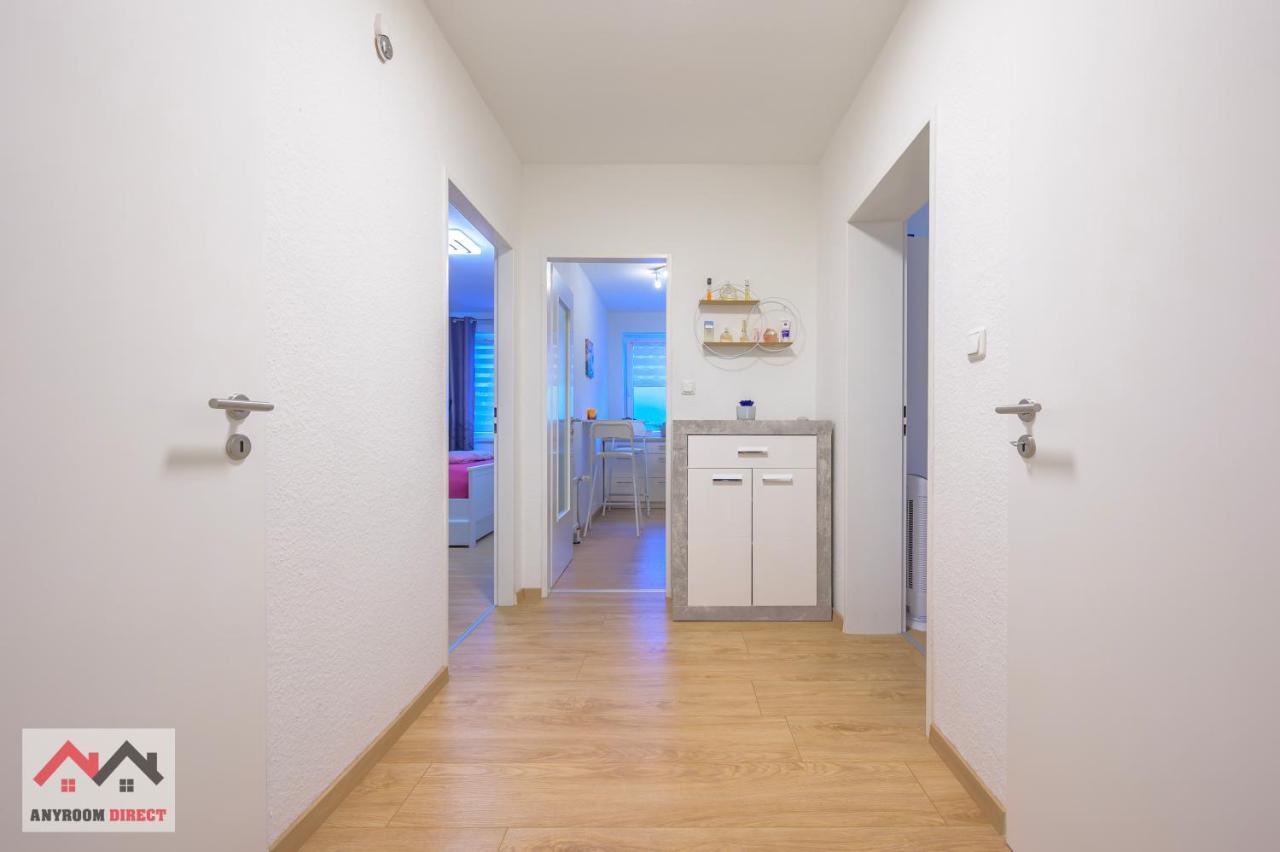 Anyroomdirect Private Apartments Near Hannover Exhibition Room Agency Buitenkant foto