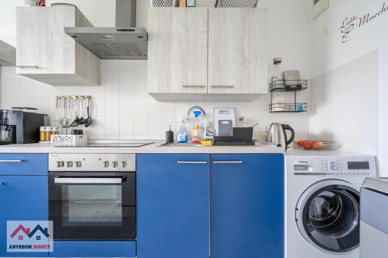Anyroomdirect Private Apartments Near Hannover Exhibition Room Agency Buitenkant foto