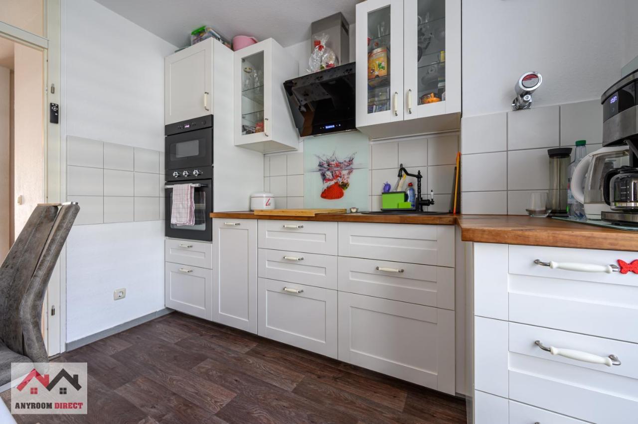 Anyroomdirect Private Apartments Near Hannover Exhibition Room Agency Buitenkant foto