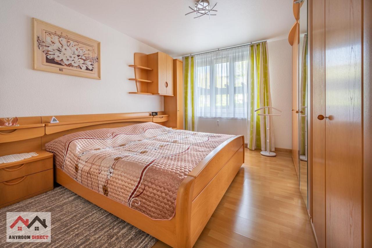 Anyroomdirect Private Apartments Near Hannover Exhibition Room Agency Buitenkant foto